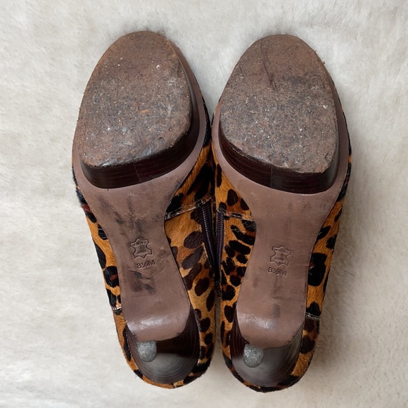 Tory Burch | Leopard Print Pony Hair Platform Ankle Booties | 8.5 - Picture 14 of 16